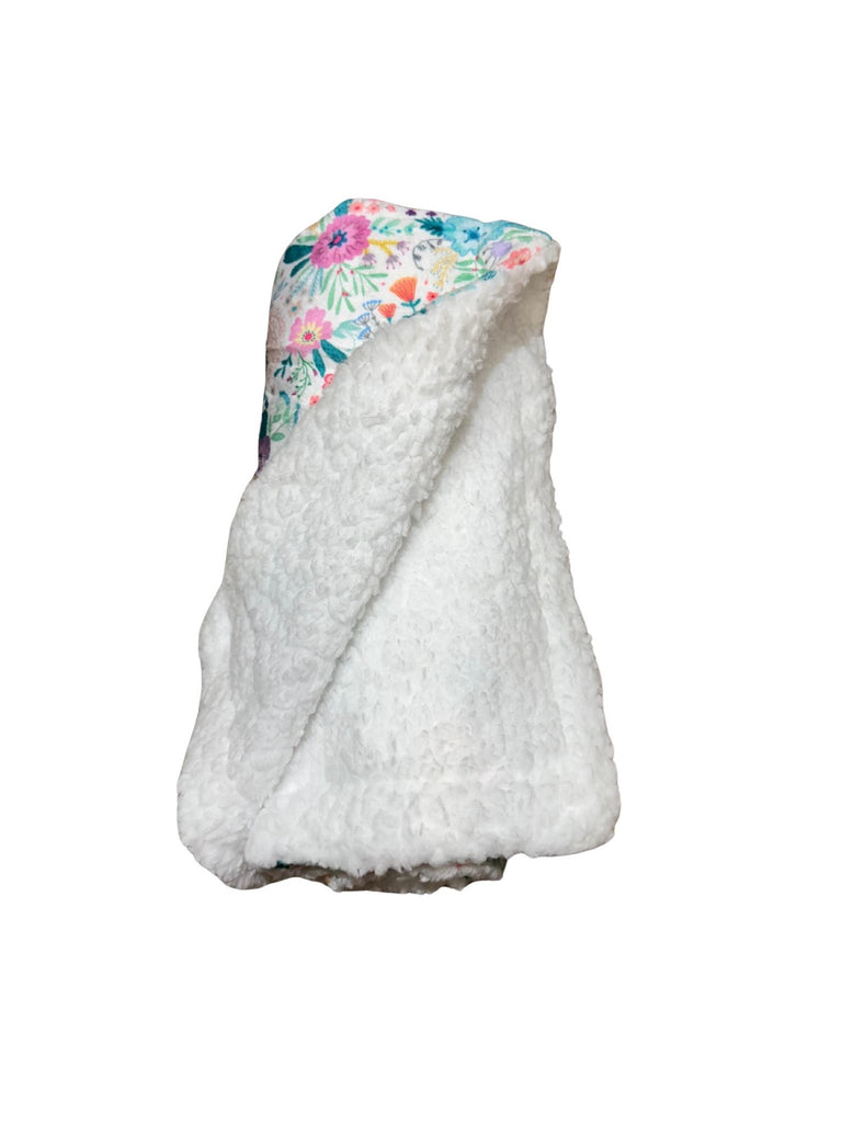LOTTIE AND LOTUS BLANKET [CLR:BLUE FLORAL]