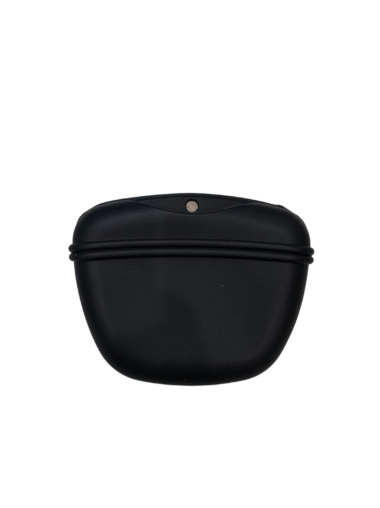 LOTTIE AND LOTUS SILICONE TREAT POUCH [CLR:BLACK]