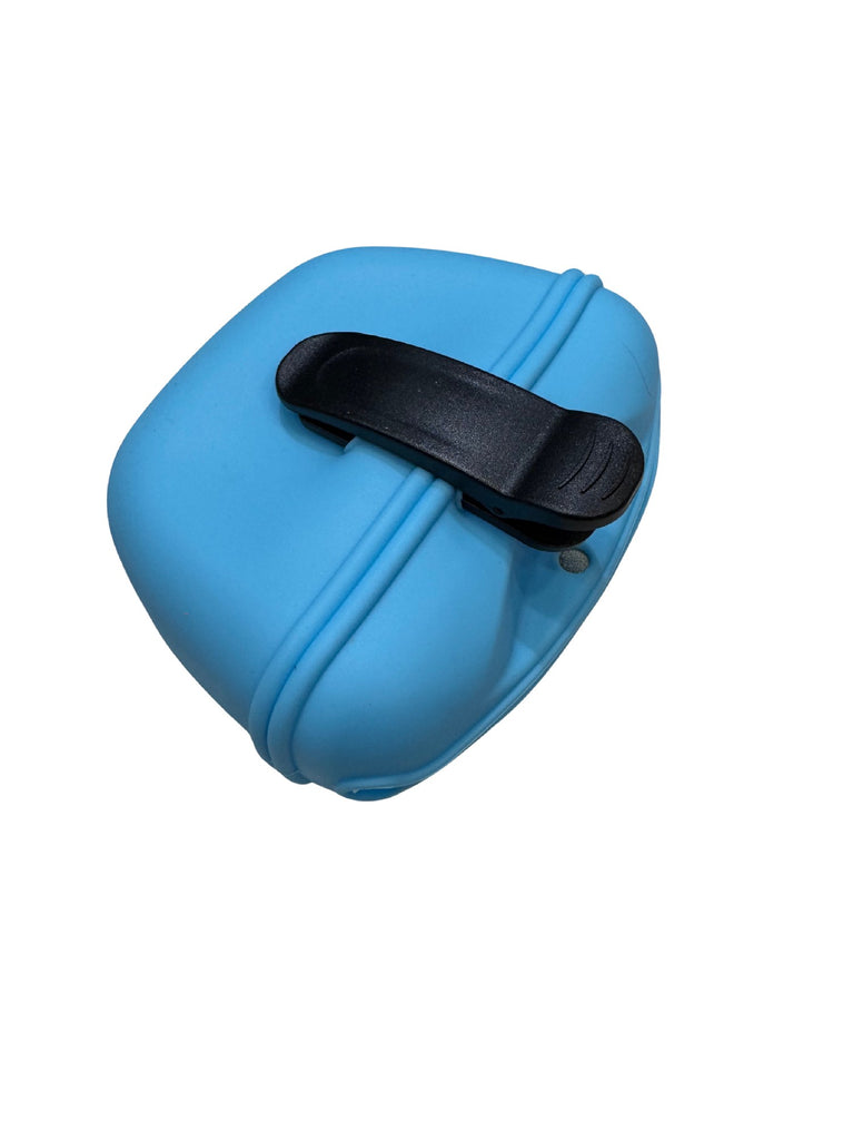 LOTTIE AND LOTUS SILICONE TREAT POUCH [CLR:LIGHT BLUE]