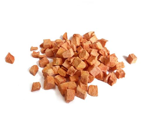 LITTLE CHEEKS FREEZE DRIED CARROT TREAT FOR SMALL ANIMALS 20G